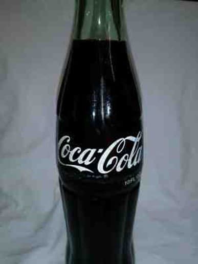 bontatlan Coca-Cola palack