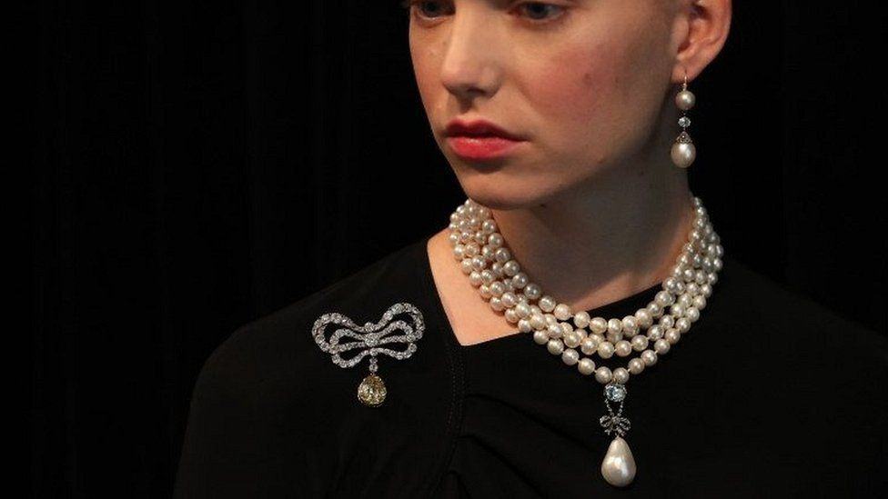 Marie Antoinette’s Pearls