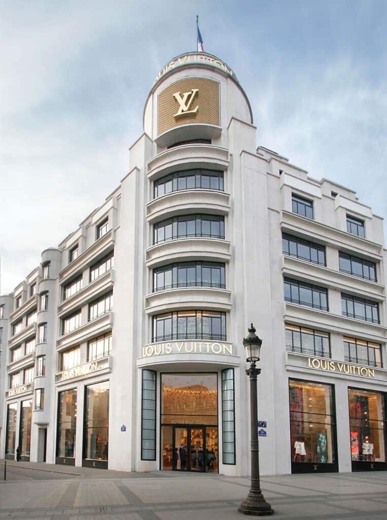 PARIS FRANCE JUNE 19 2015: Louis Vuitton Shopfront On The Champs