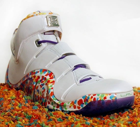 Nike LeBron 4 "Fruity Pebbles"