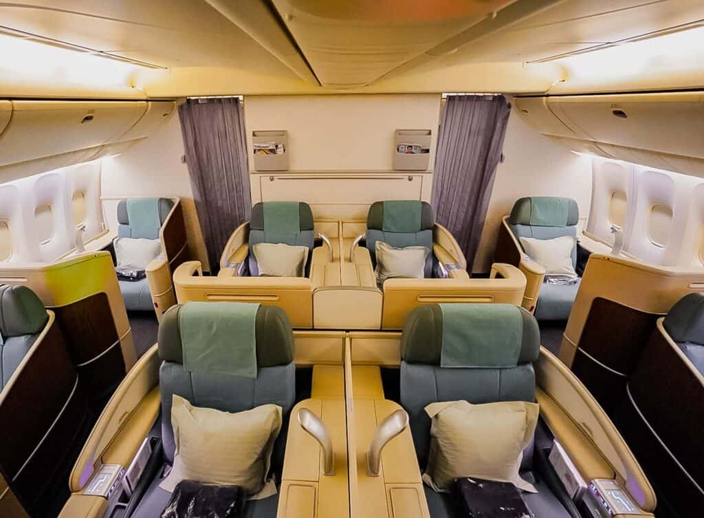 9 Most Expensive First-Class Flights in the World - Rarest.org