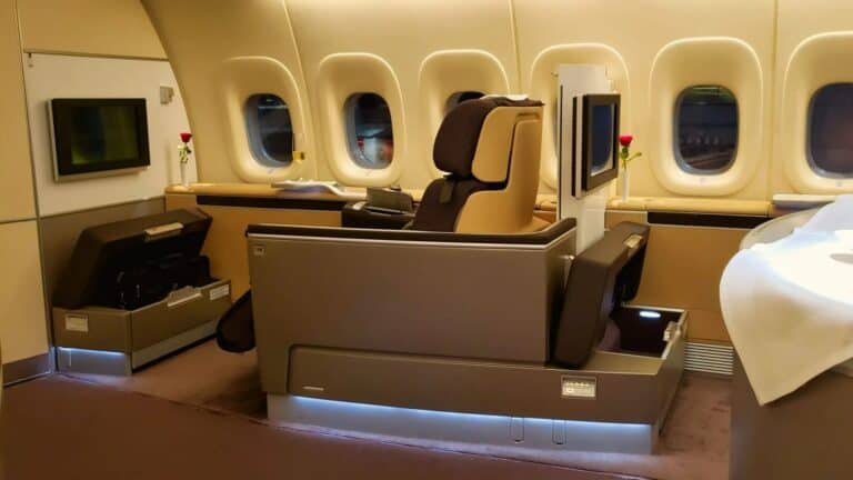 10 Most Expensive Airplane Tickets Ever - Rarest.org