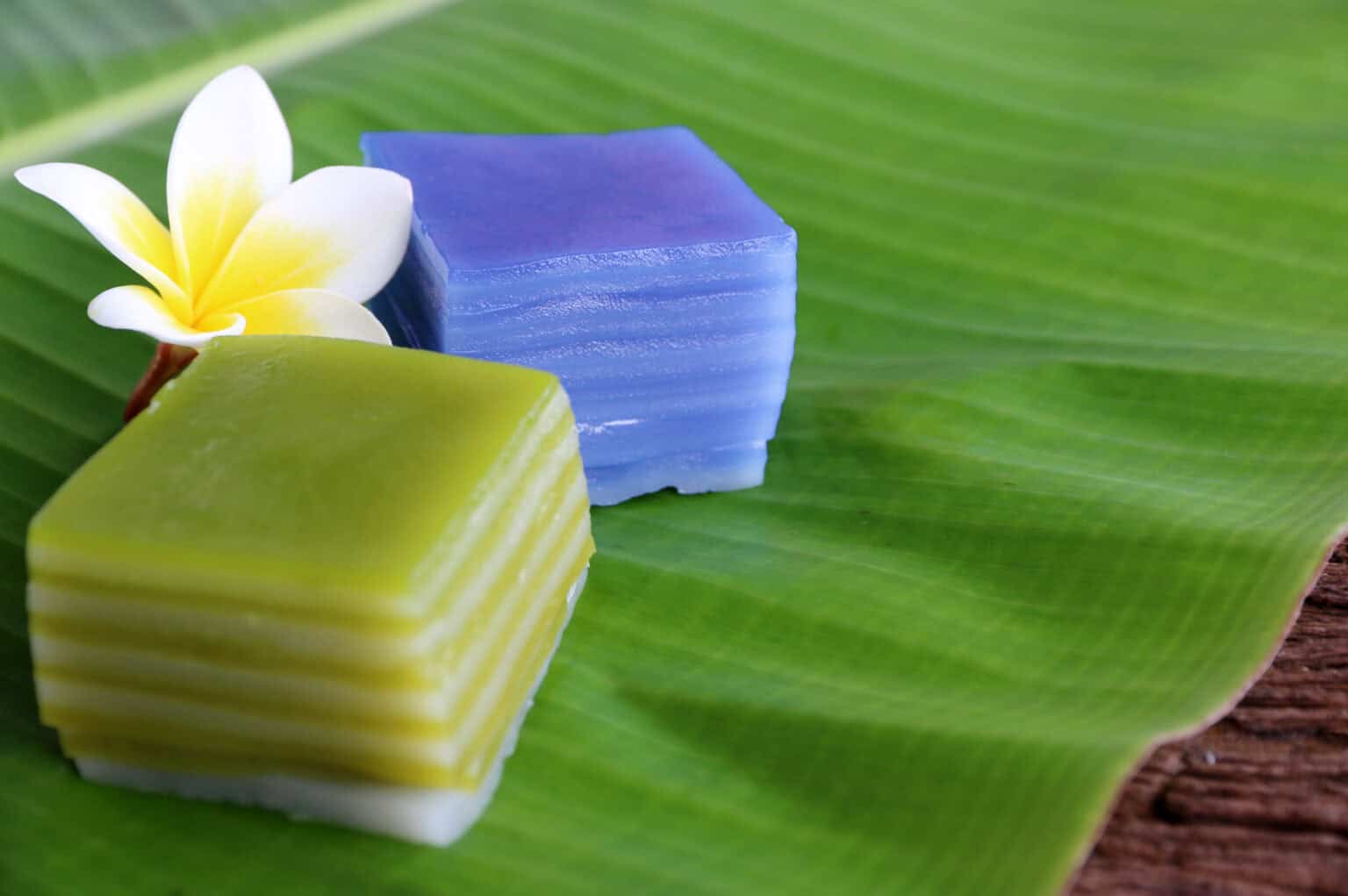 20 Must-Try Unique Desserts from Around the World - Rarest.org