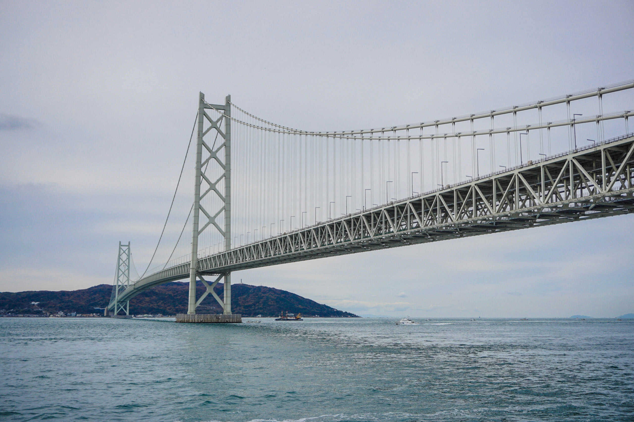 Akashi Kaikyō Bridge, Japan