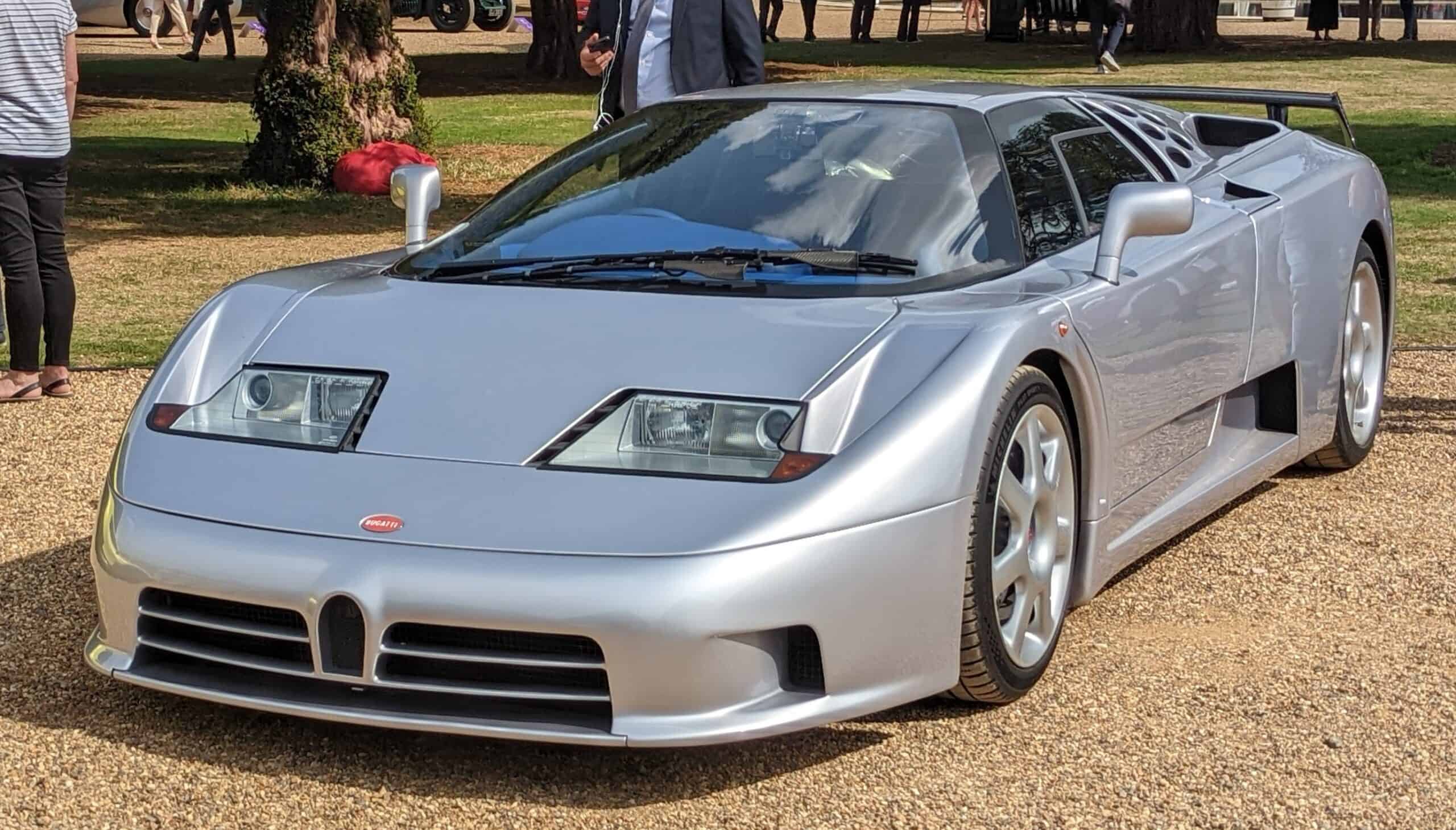 Bugatti EB110 SS