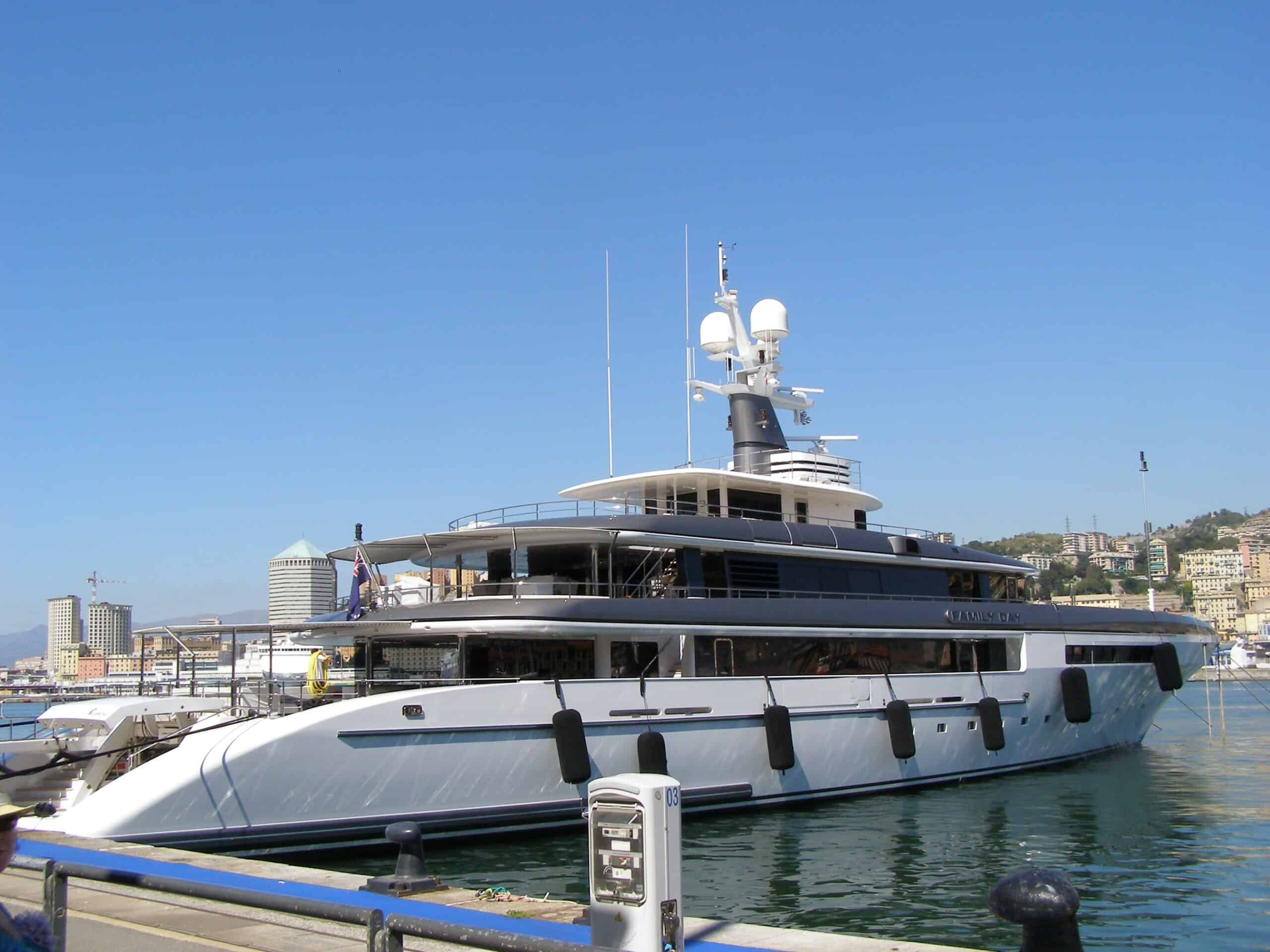 Codecasa yacht