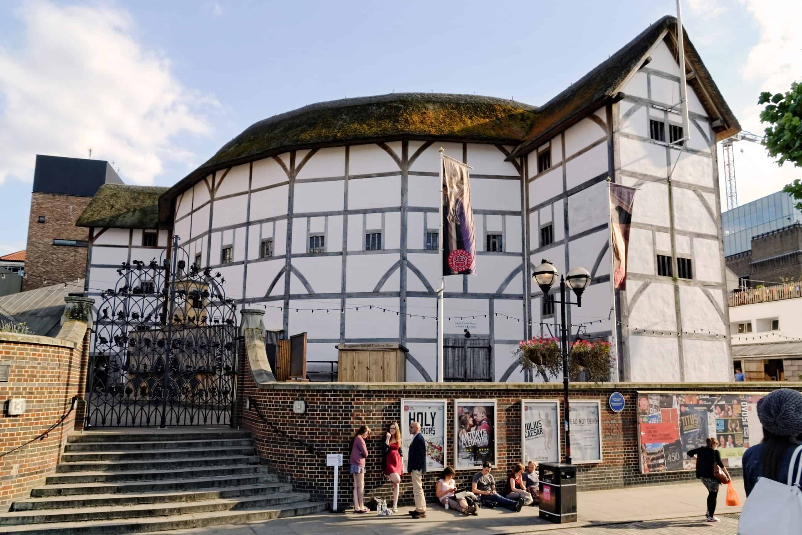 Globe Theatre (London, UK)