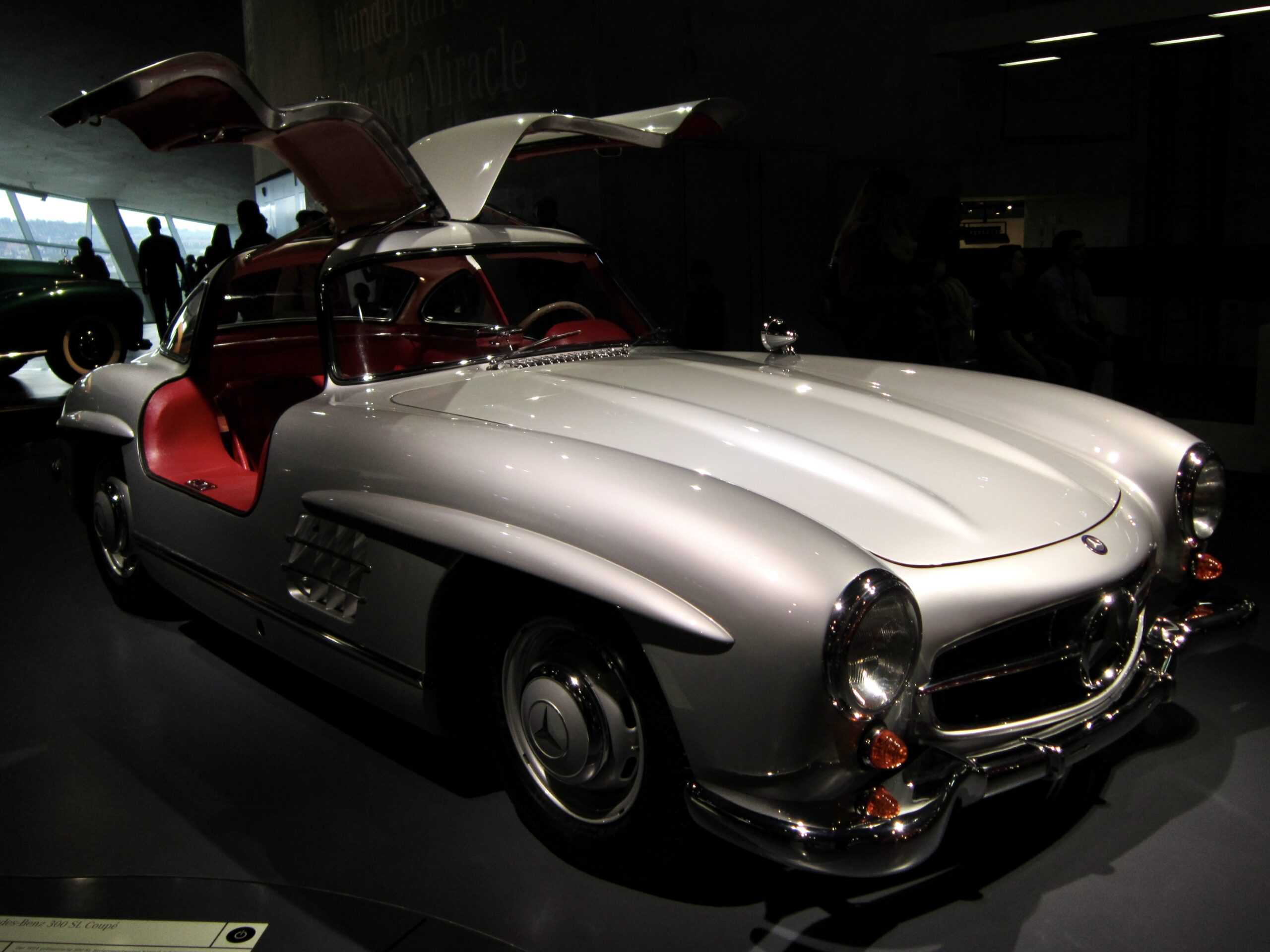 Mercedes-Benz 300 SLR Uhlenhaut Coupe