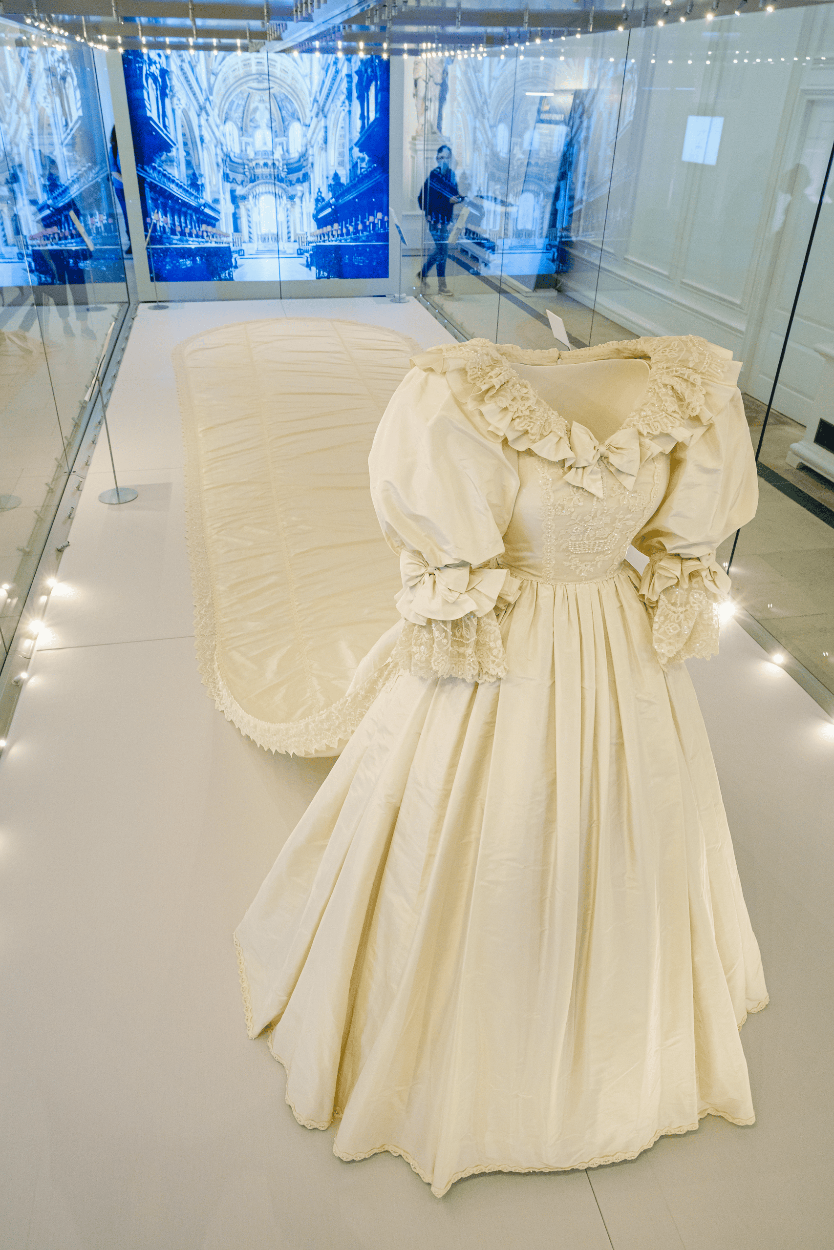 Princess Diana's Wedding Dress