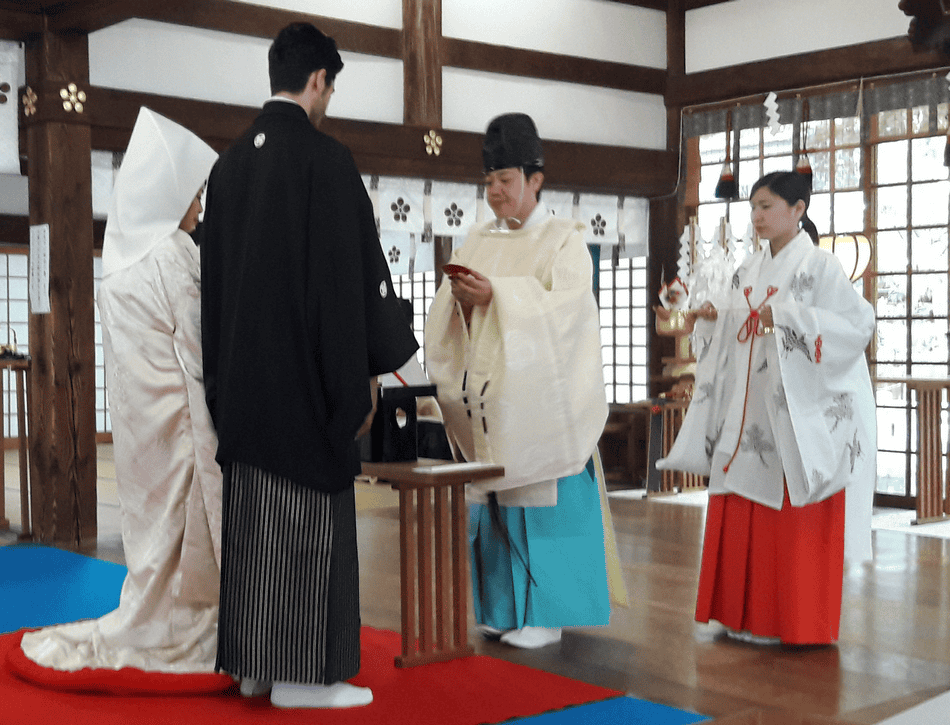 Sake Sharing (Japan)