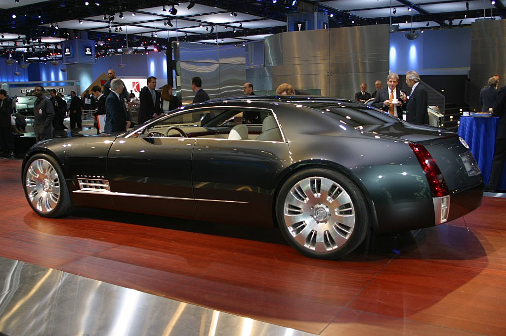 Cadillac Sixteen (2003)