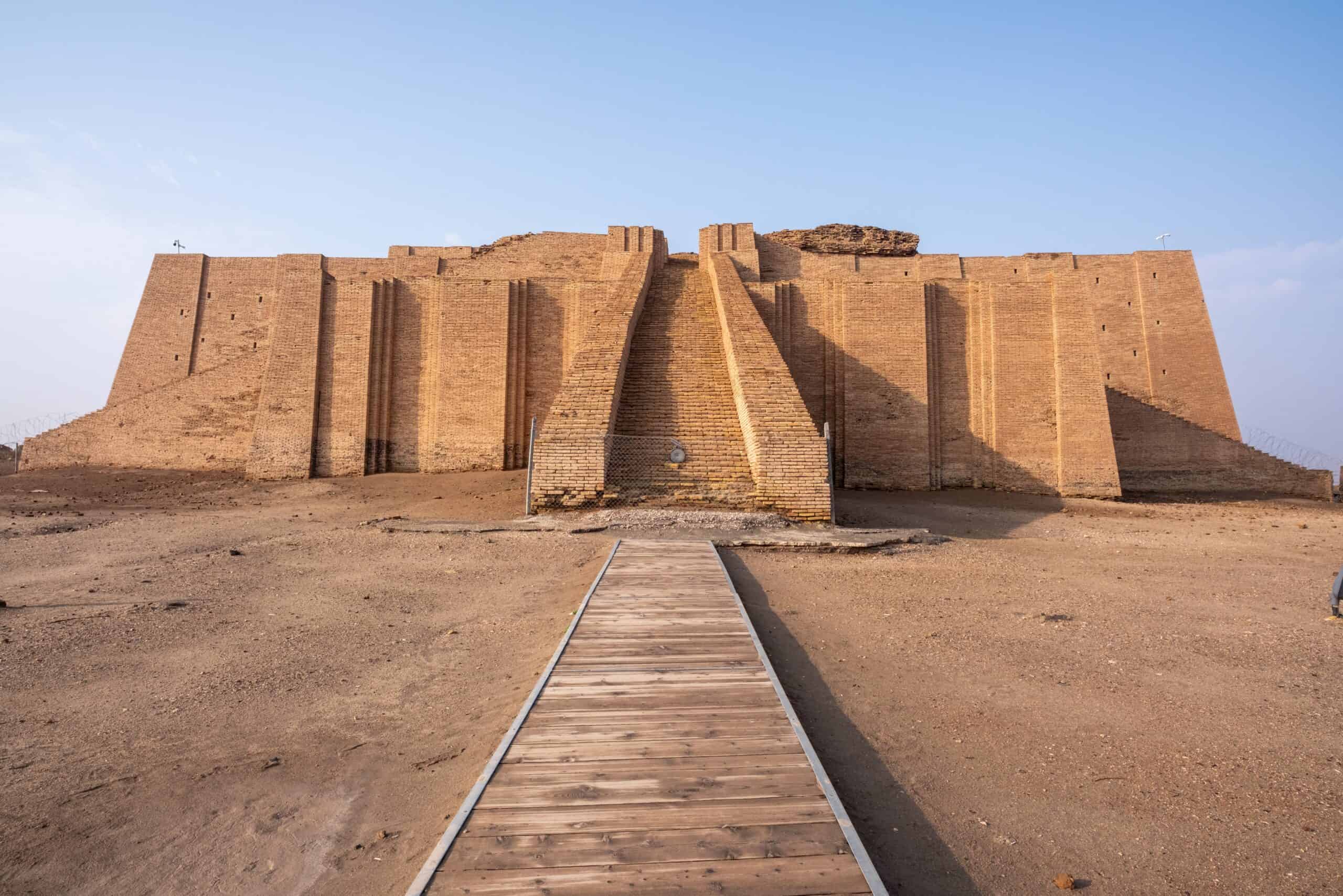 Great Ziggurat of Ur (Iraq)