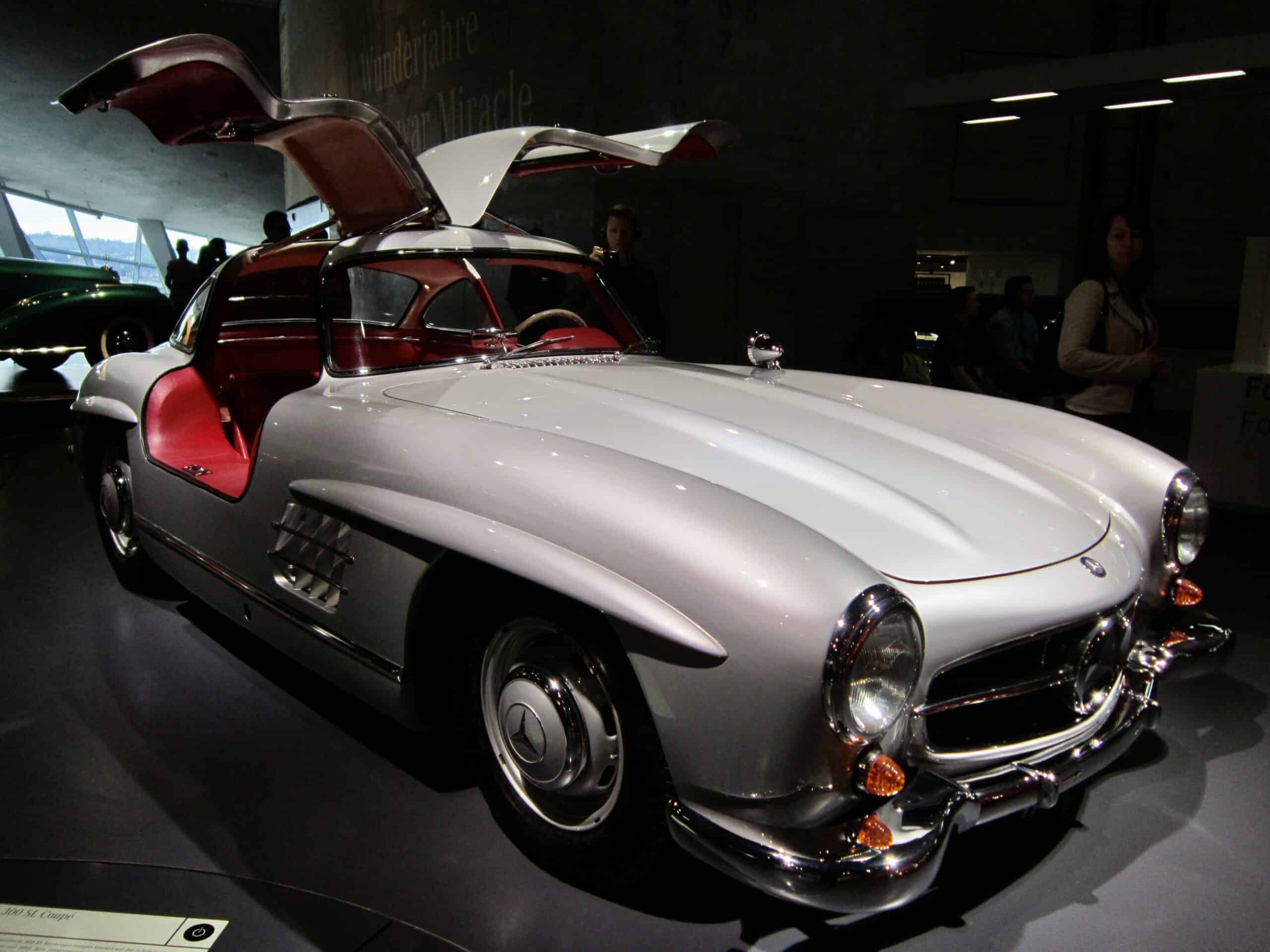 Mercedes-Benz 300 SLR Uhlenhaut Coupe