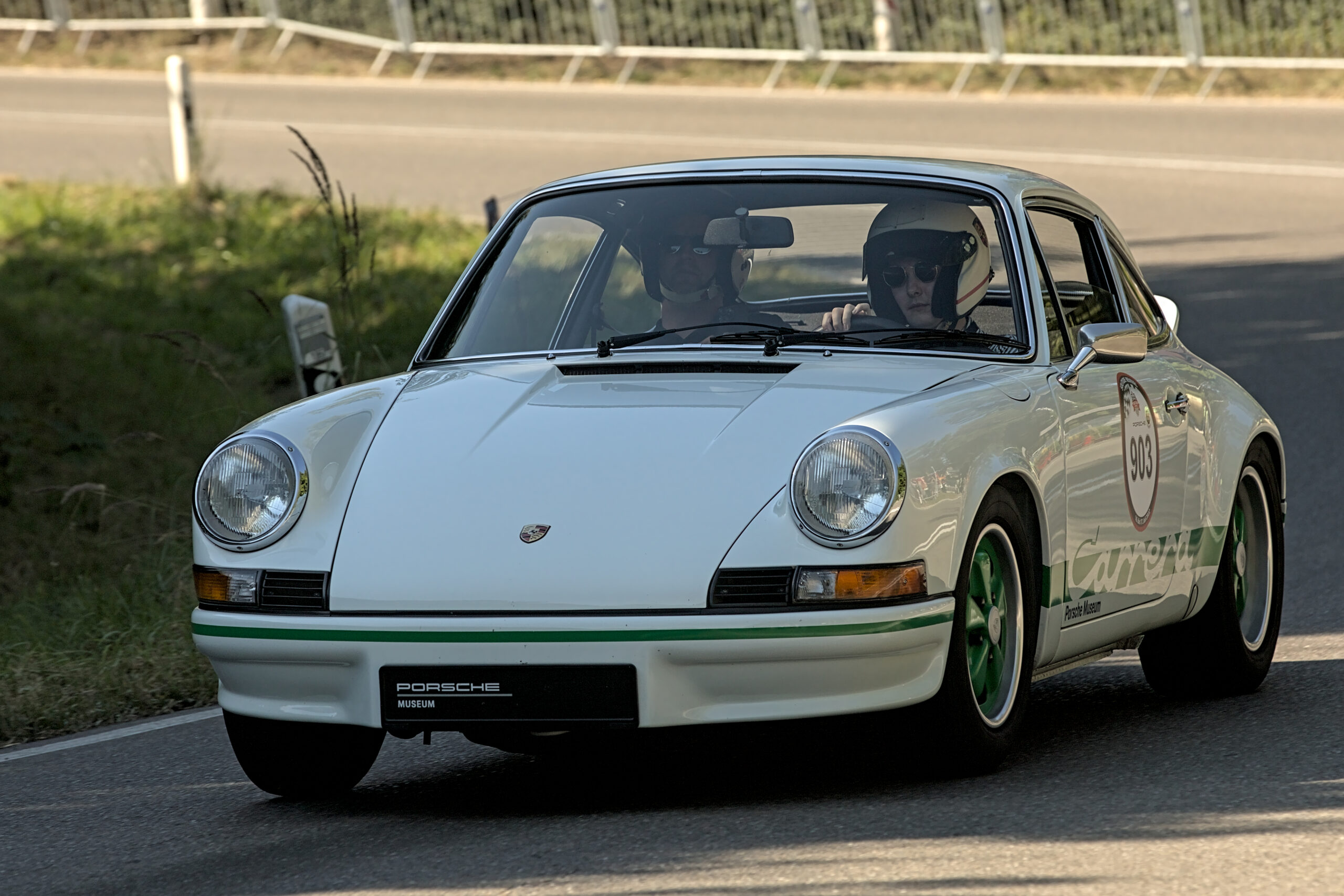 Porsche 911 Carrera RS 2.7