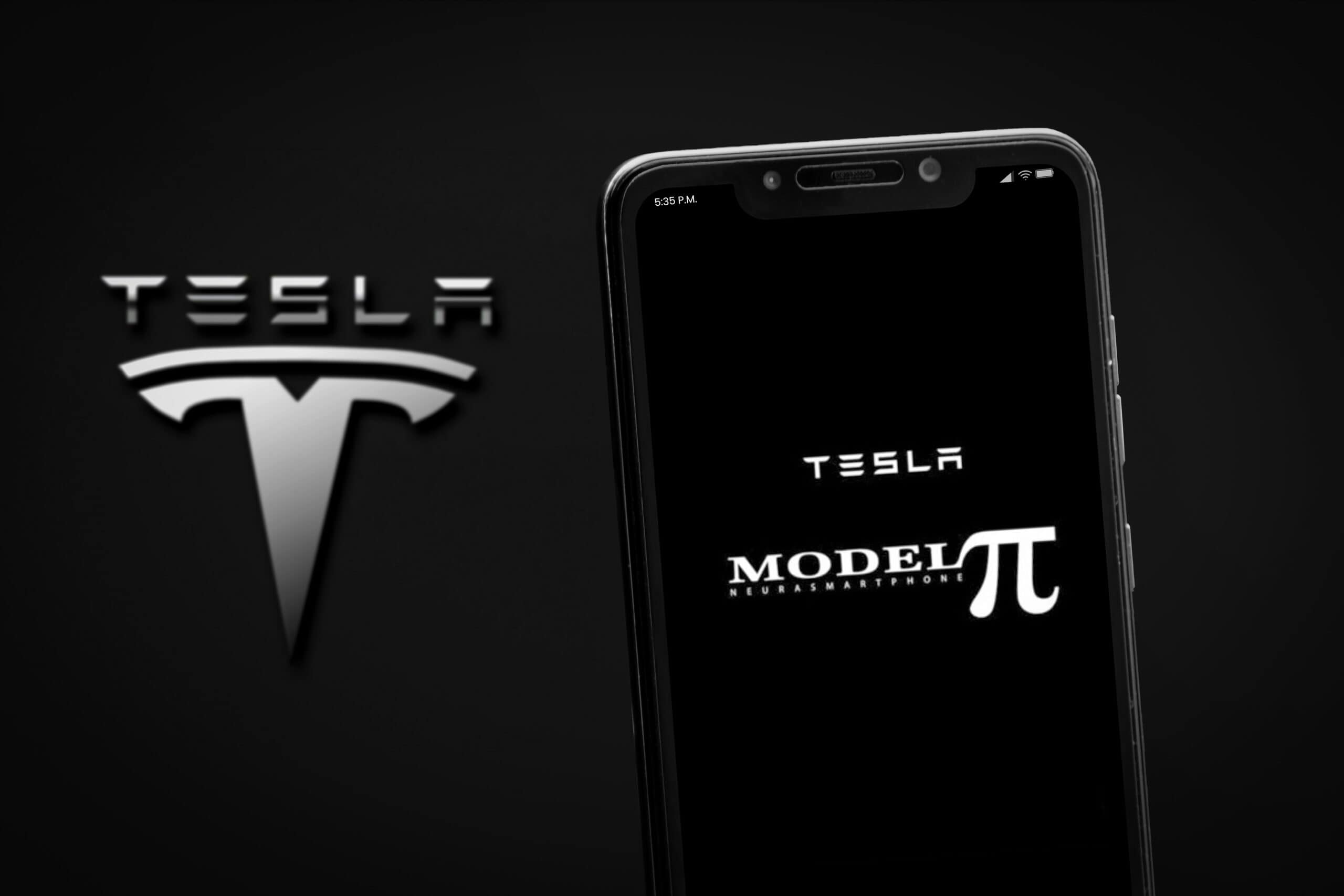 Tesla Smartphone