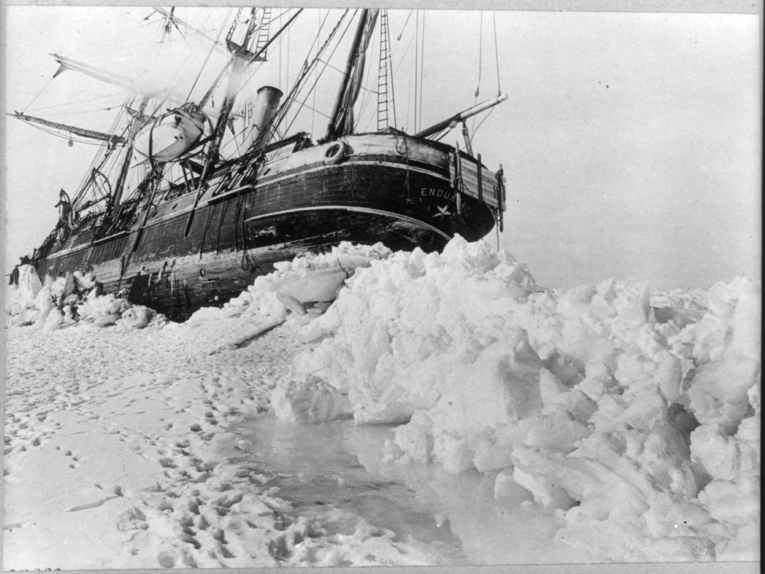 Ernest Shackleton’s Endurance Expedition (1914–1917)