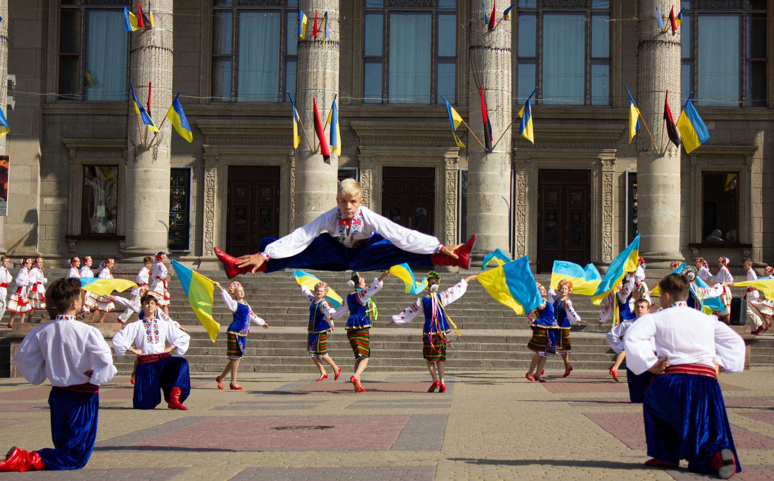 14 Traditional Dances You’ve Probably Never Seen - Rarest.org