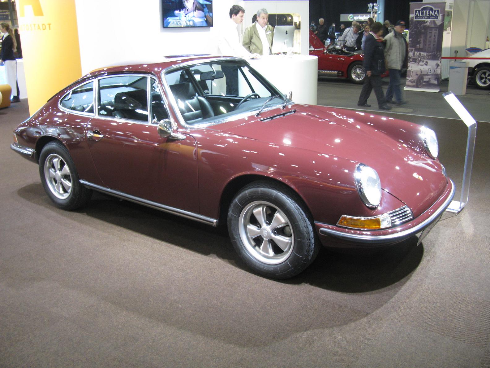 Porsche 911 2.0 S