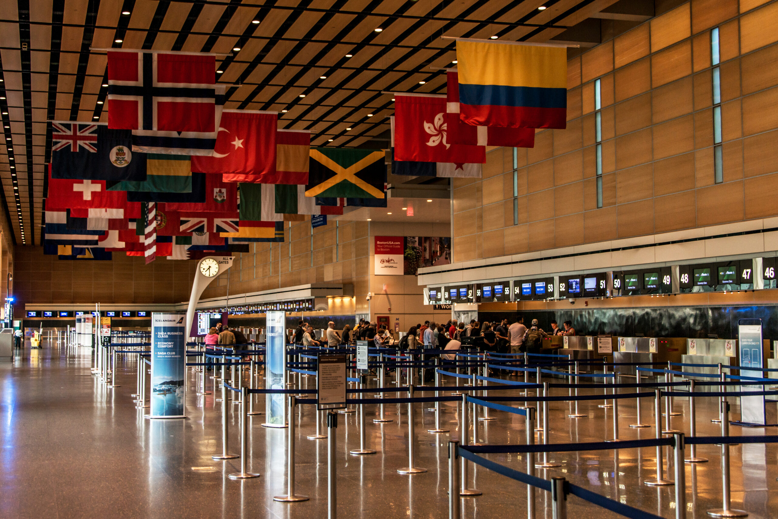 Boston Logan International Airport (BOS)