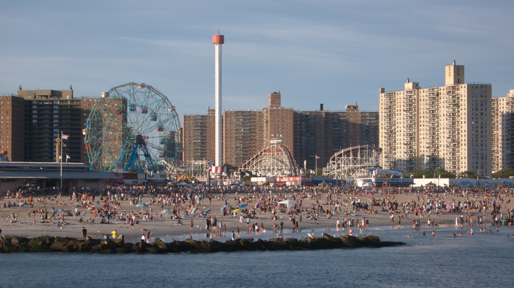 Coney Island – Brooklyn, New York, USA (1895)