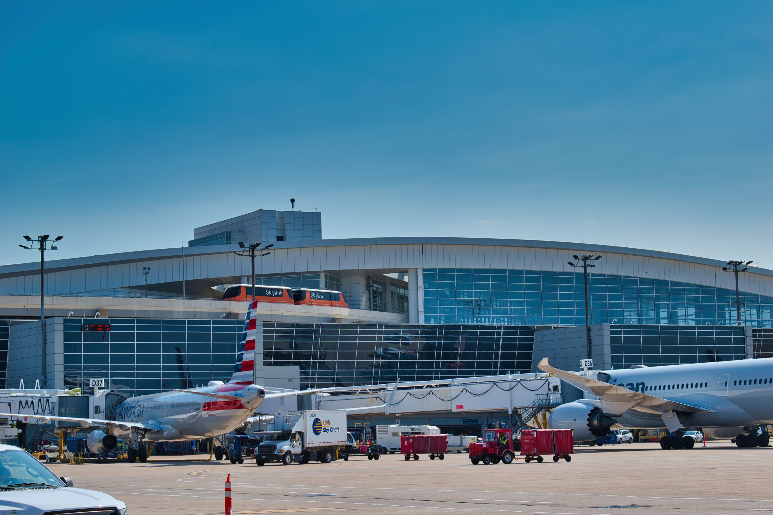 DallasFort Worth International Airport (DFW)