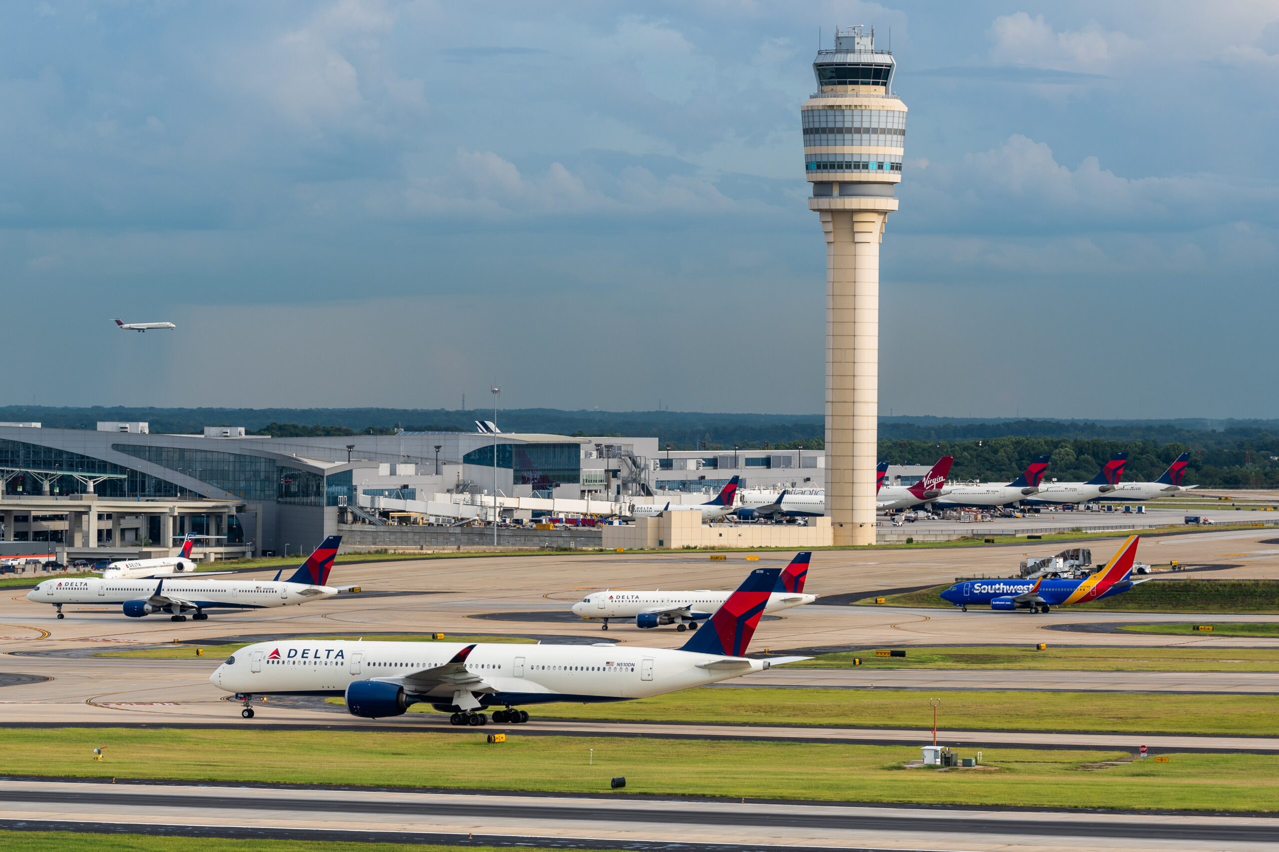 Hartsfield–Jackson Atlanta International Airport (ATL)