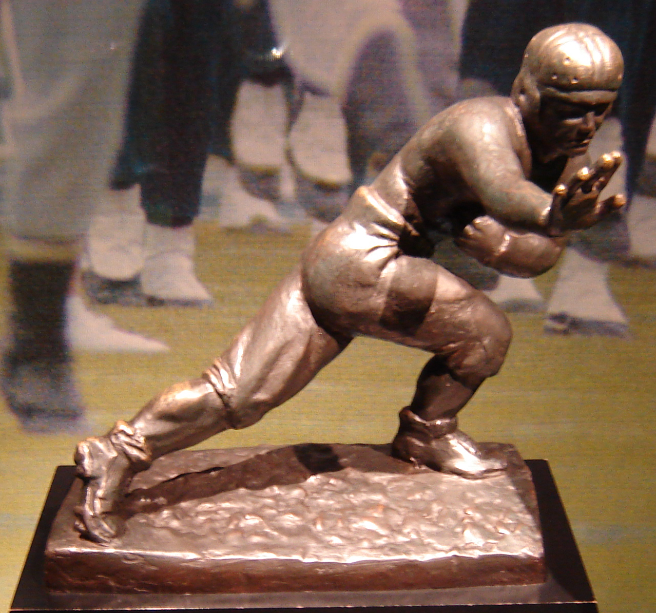 Heisman Trophy (O.J. Simpson's stolen trophy)