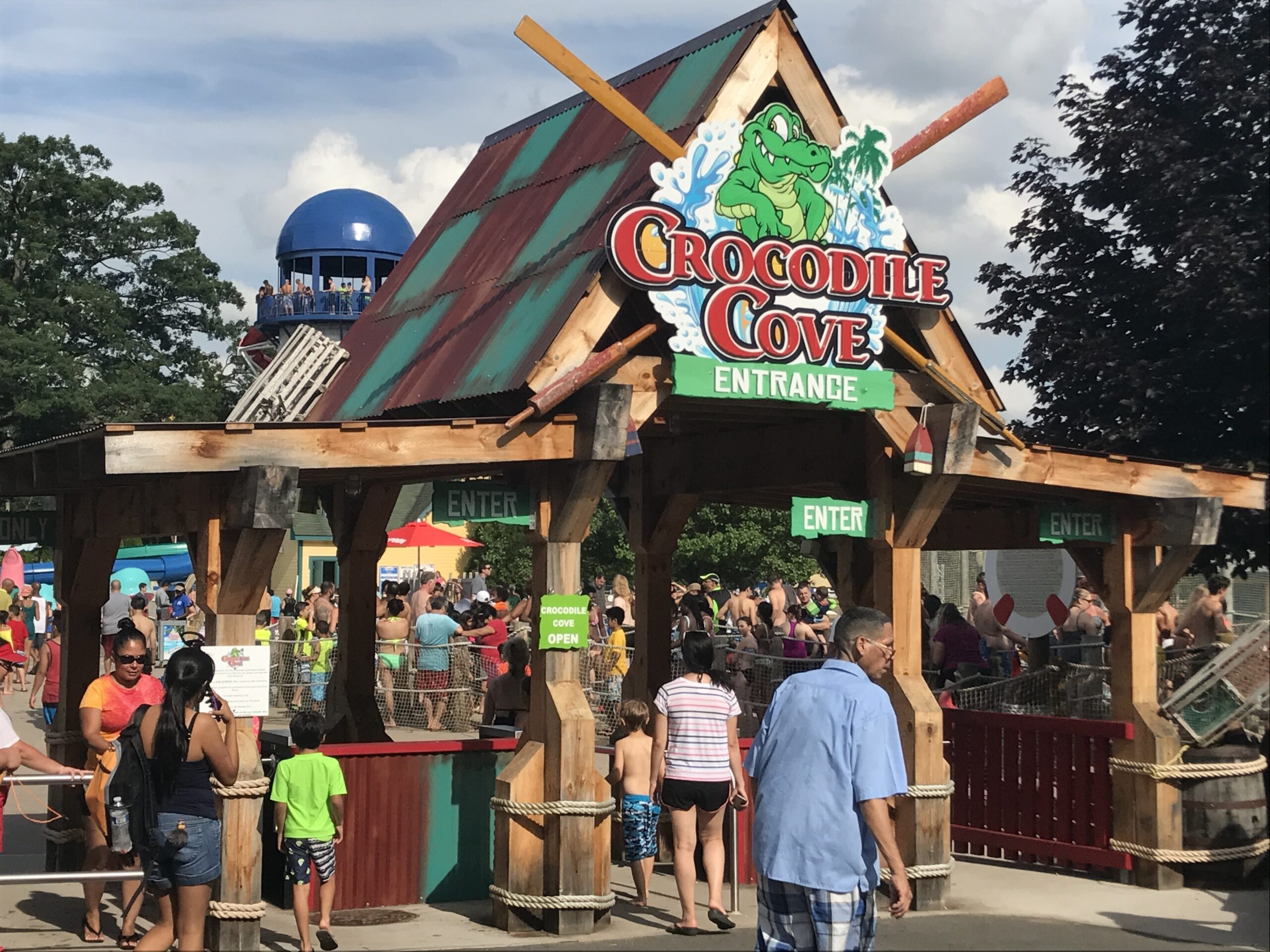 Lake Compounce – Bristol, Connecticut, USA (1846)