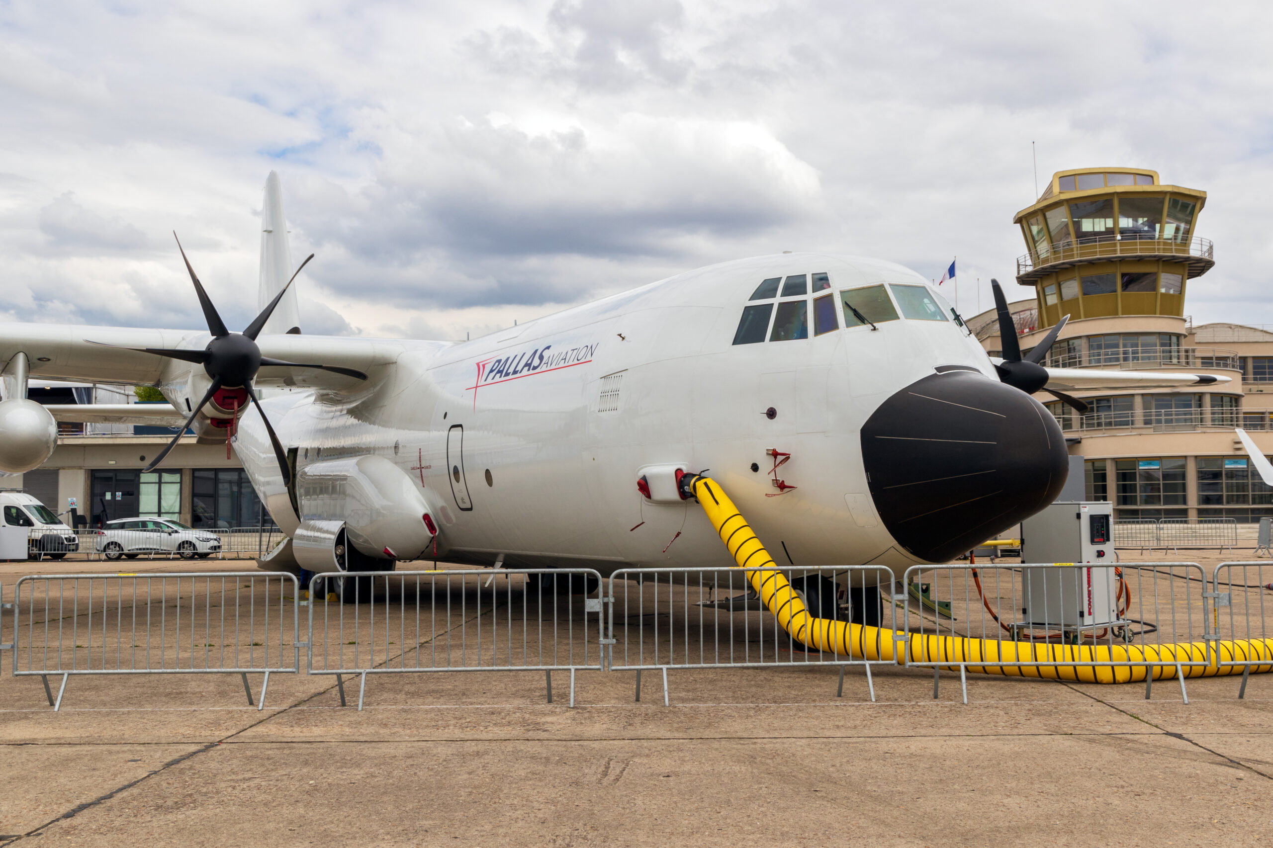 Lockheed Martin LM-100J