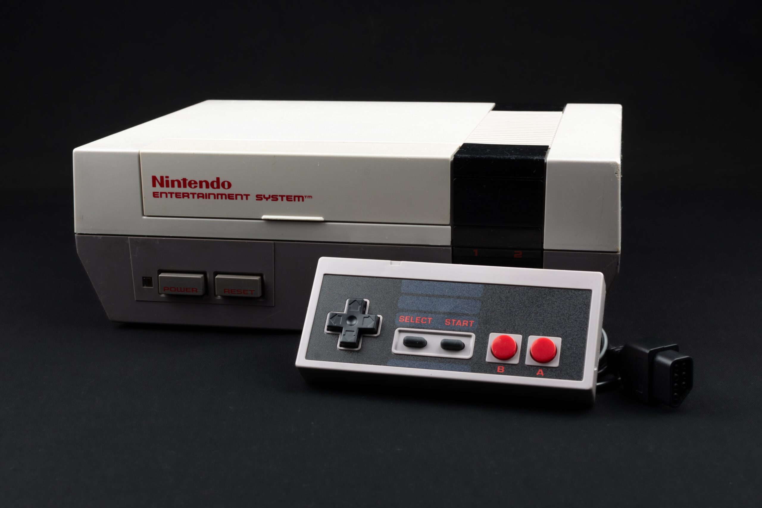 Nintendo Entertainment System (NES)