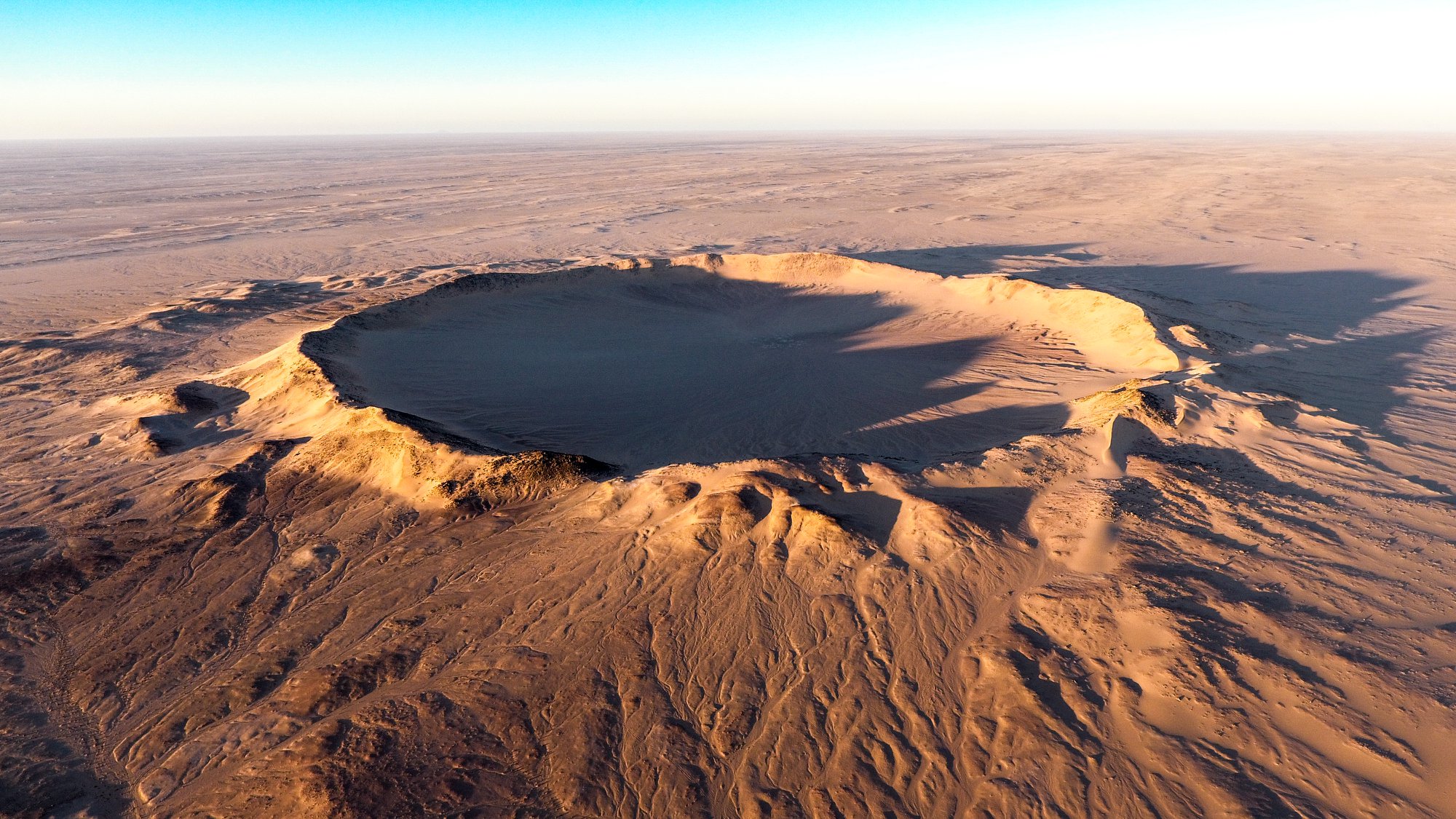 Tenoumer Crater, Mauritania