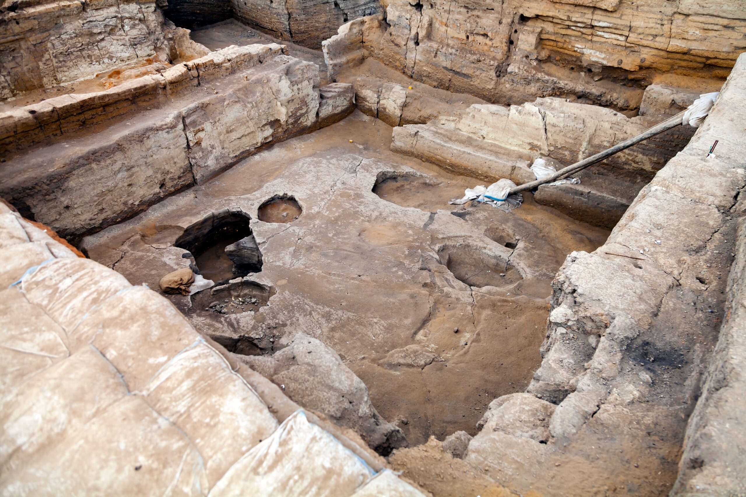 Çatalhöyük Burial Site – Turkey