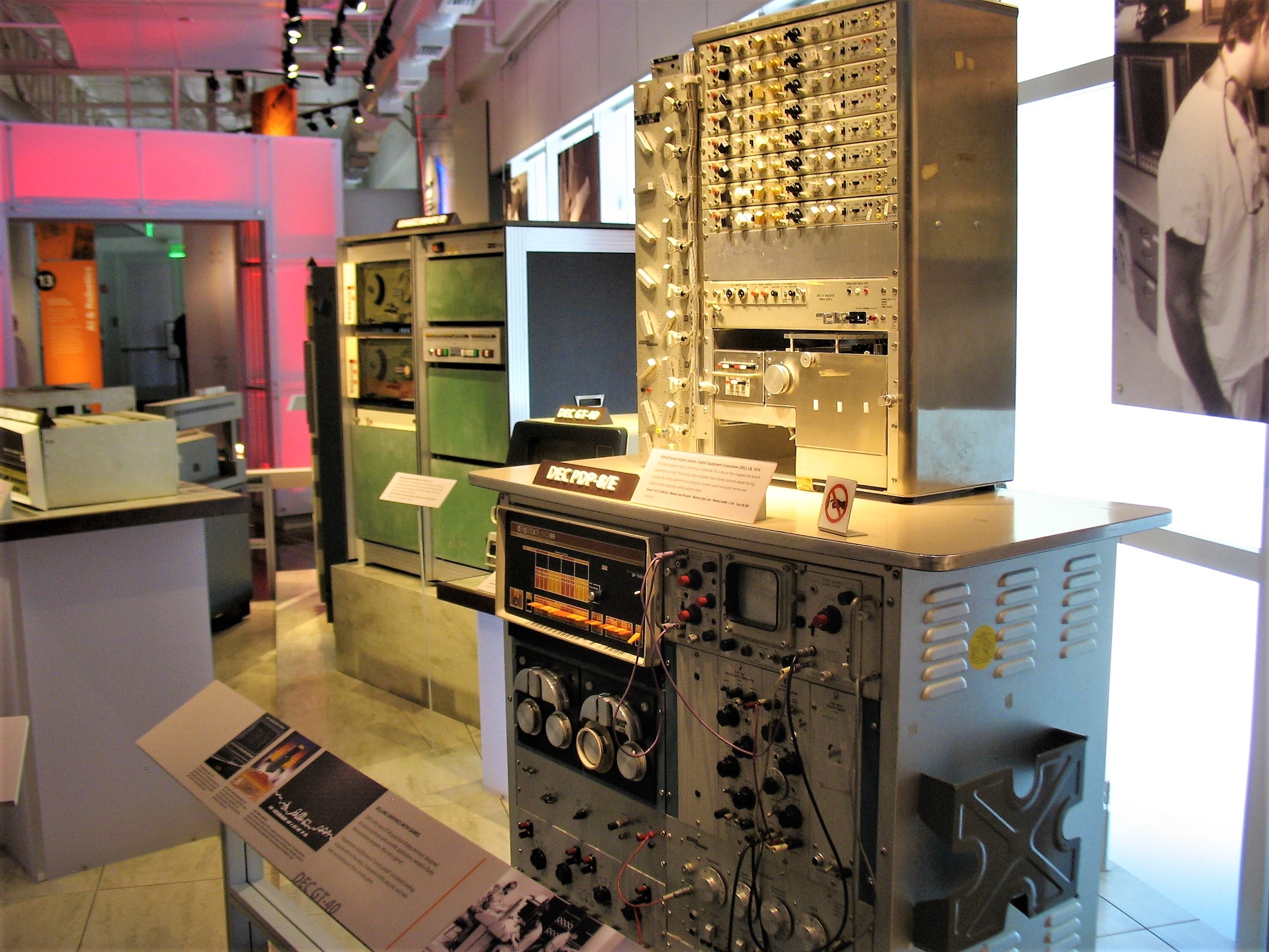 DEC PDP-8