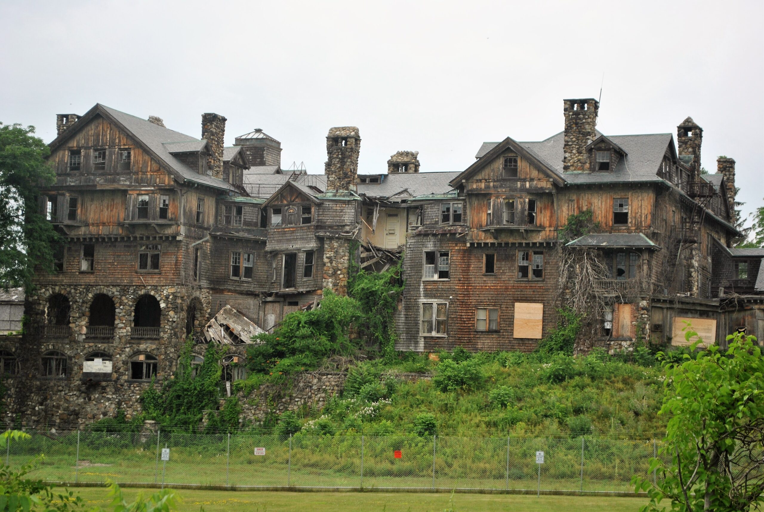 Halcyon Hall, New York, USA