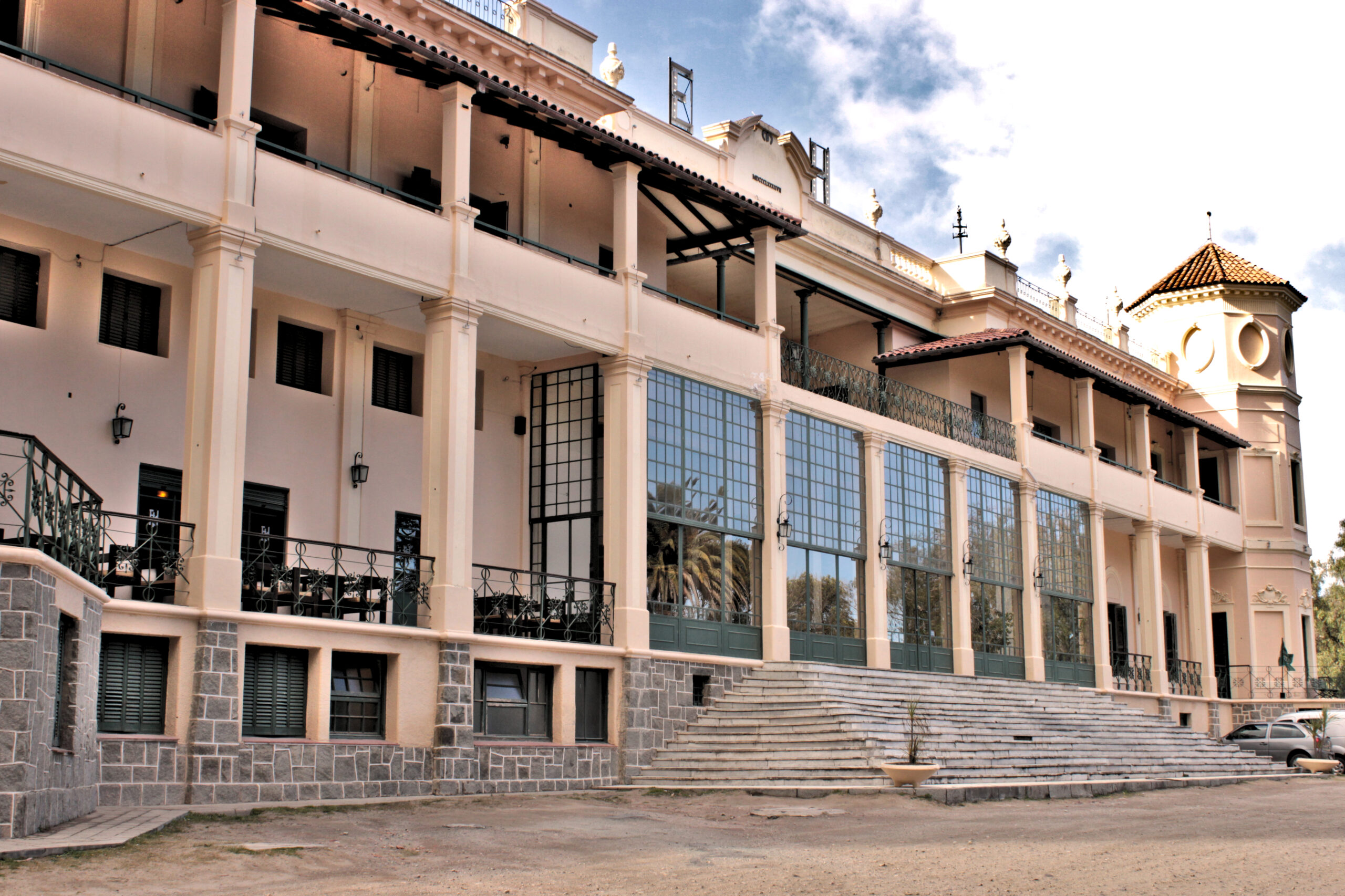 Hotel Edén – La Falda, Argentina