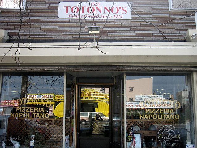 Totonno's Pizzeria Napolitano